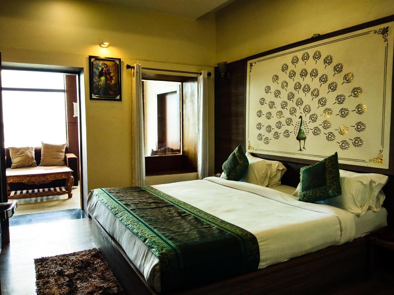 Dwivedi Hotels Sri Omkar Palace Bénarès Extérieur photo