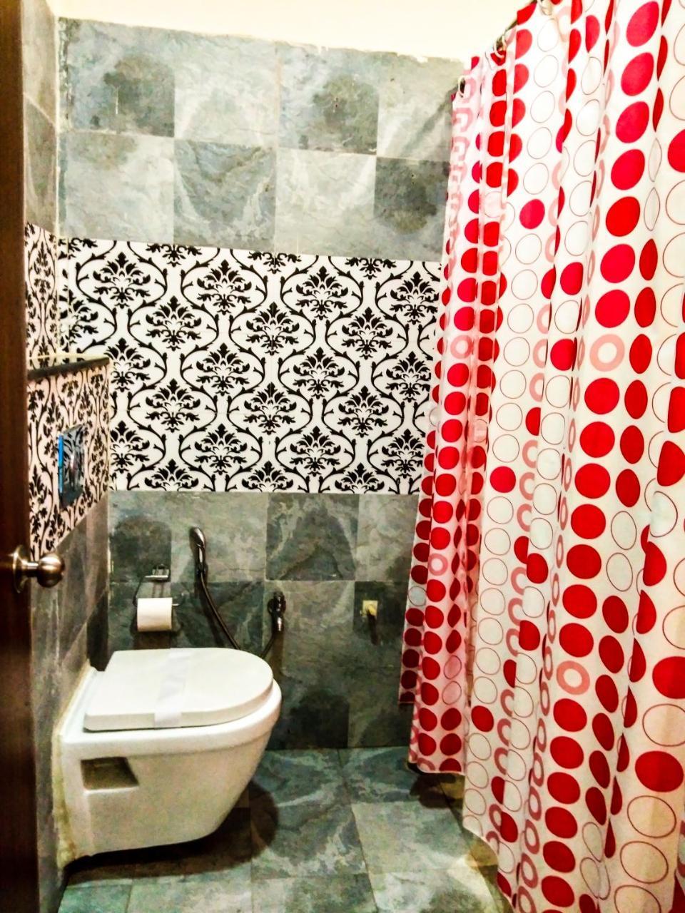 Dwivedi Hotels Sri Omkar Palace Bénarès Extérieur photo